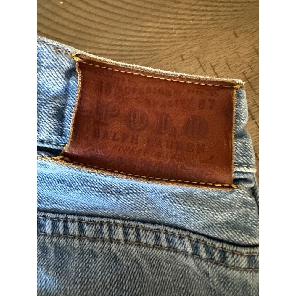 Polo Ralph Lauren Light Wash Distressed Straight Leg Jeans (32x32)
